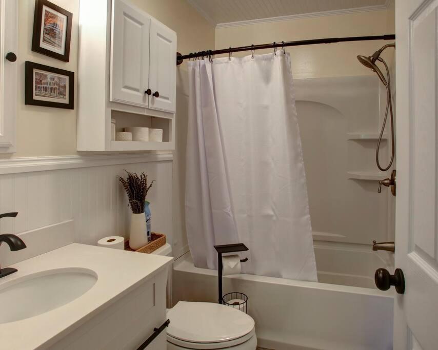 Cape May Classic Design That Is Cozy, Elegant, And Inviting Exterior photo